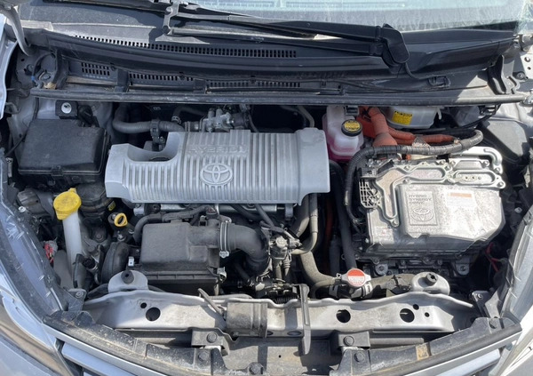 Toyota Yaris cena 23800 przebieg: 100808, rok produkcji 2015 z Oleśnica małe 46